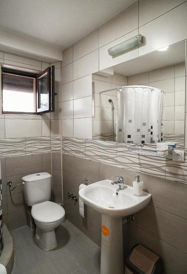 Prenociste I Restoran Ihthis Bajina Basta Luaran gambar