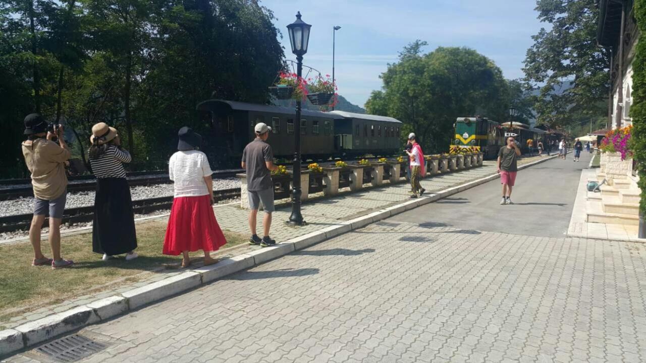 Prenociste I Restoran Ihthis Bajina Basta Luaran gambar