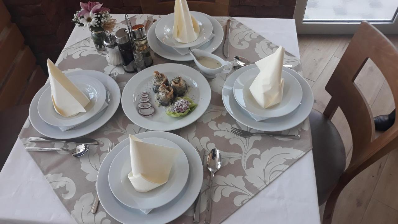 Prenociste I Restoran Ihthis Bajina Basta Luaran gambar