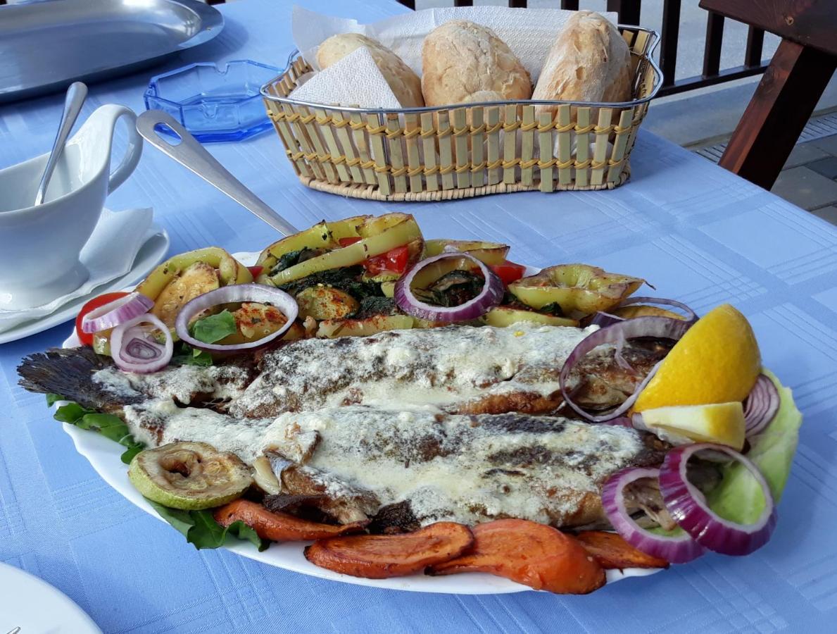 Prenociste I Restoran Ihthis Bajina Basta Luaran gambar